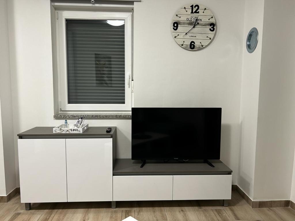 Apartmani Jedro Šilo Exteriör bild